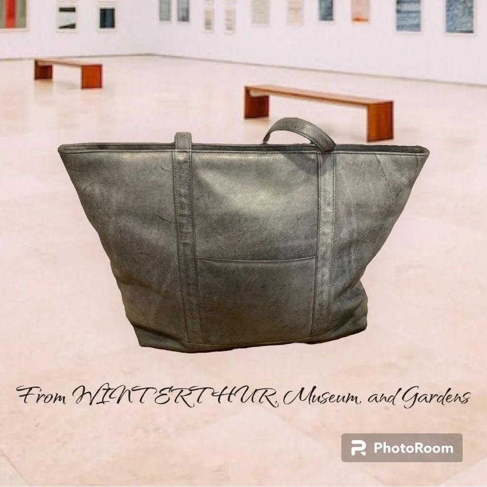 Wineterthur Museum Leather Tote - Blueish gray